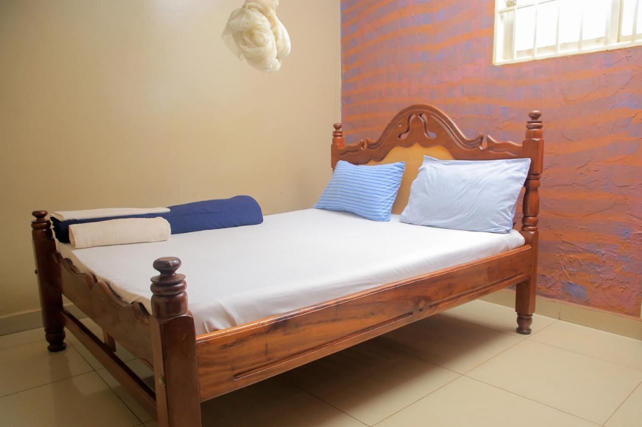 Perfect Motel Kampala Exterior photo